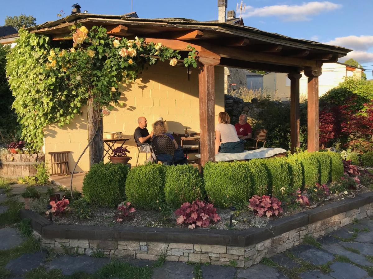 Hôtel Arbores de Lenda à A Veiga  Extérieur photo